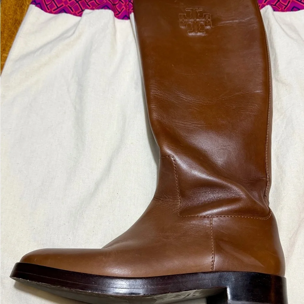 🤎 Tory Burch “The Riding Boot” – Size 9 – EUC